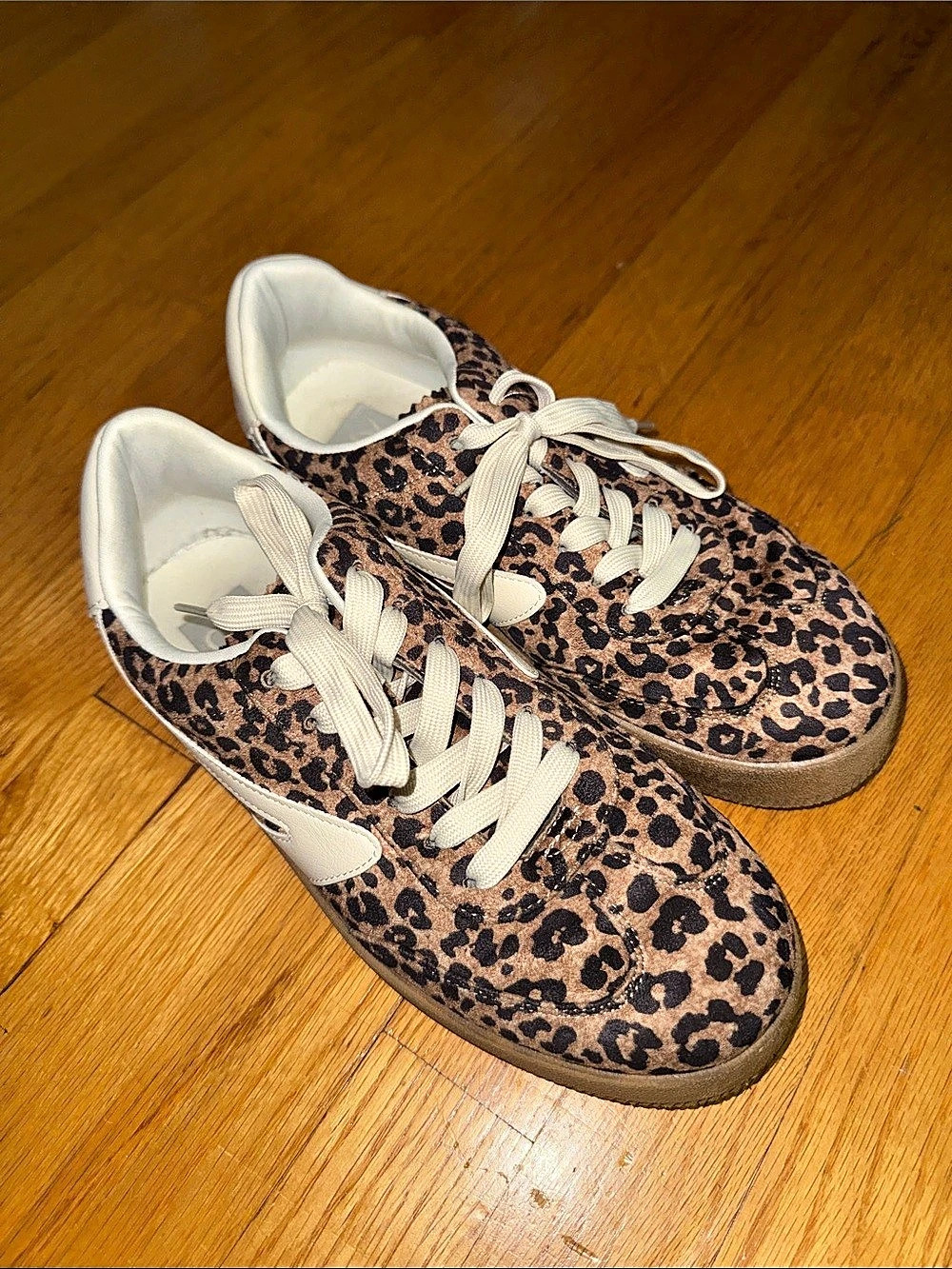 Dolce Vita Leopard Print Sneakers US 9.5